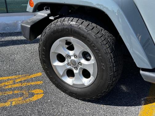 2014 Jeep Wrangler Unlimited Sahara