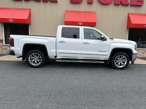 2017 GMC Sierra 1500 SLT