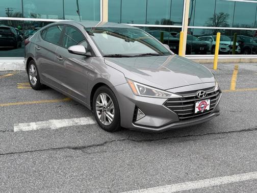 2020 Hyundai ELANTRA SEL