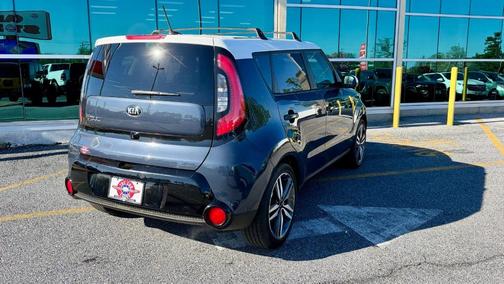 2016 Kia Soul +