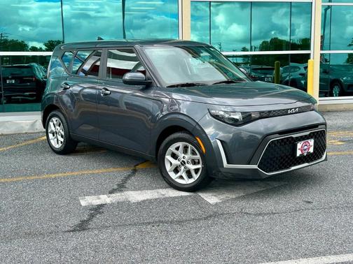 2023 Kia Soul LX