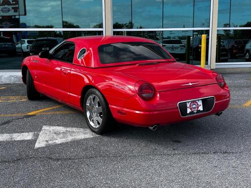 2003 Ford Thunderbird 