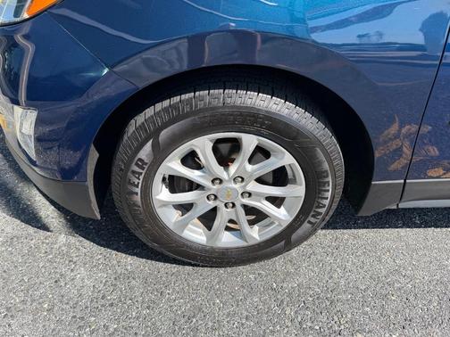 Pacific Blue Metallic 2020 Chevrolet Equinox 2LT