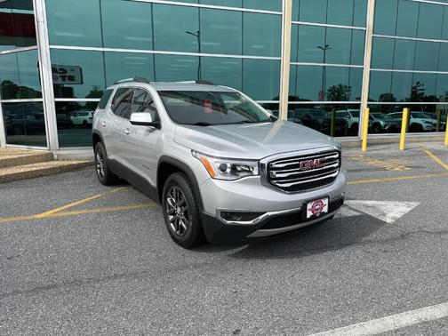 2017 GMC Acadia SLT-1