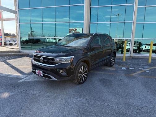 2024 Volkswagen Taos 1.5T SE