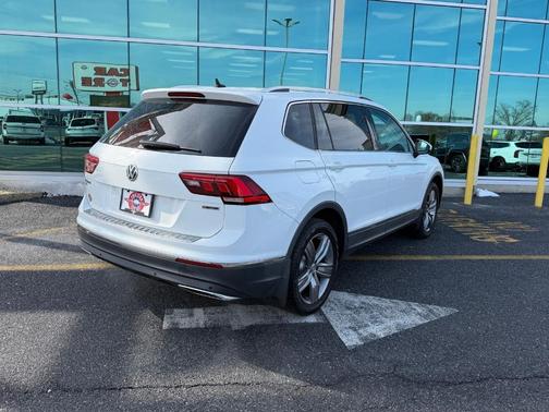 2021 Volkswagen Tiguan 2.0T SEL