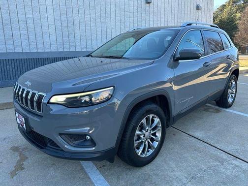 2021 Jeep Cherokee Latitude Lux