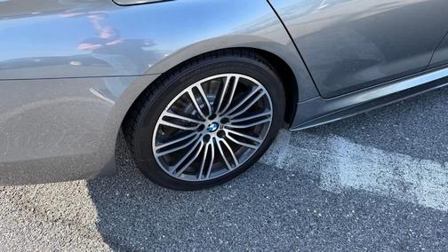 Bluestone Metallic 2018 BMW 540 i xDrive