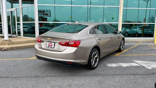 Mineral Gray Metallic 2024 Chevrolet Malibu LT