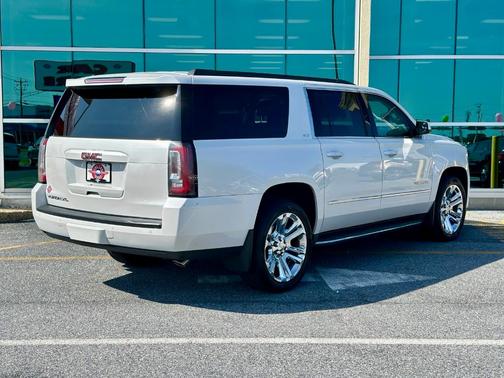 2018 GMC Yukon XL SLT