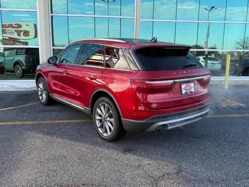 2021 Lincoln Corsair Standard