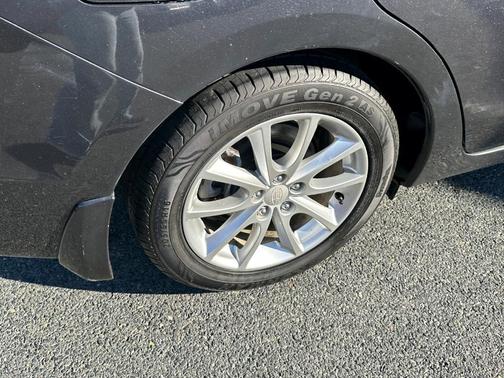 2013 Subaru Impreza 2.0i Premium