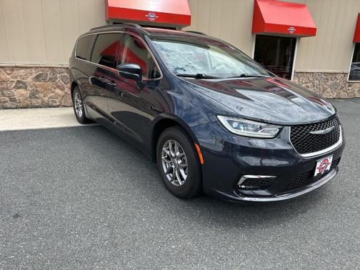 2021 Chrysler Pacifica Touring