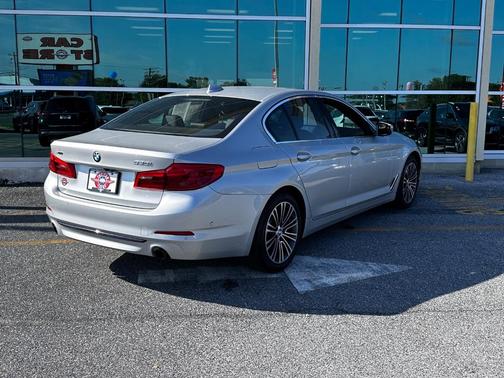 2020 BMW 530 i xDrive