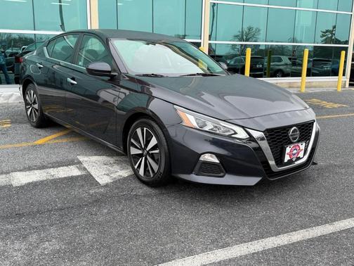 2021 Nissan Altima 2.5 SV