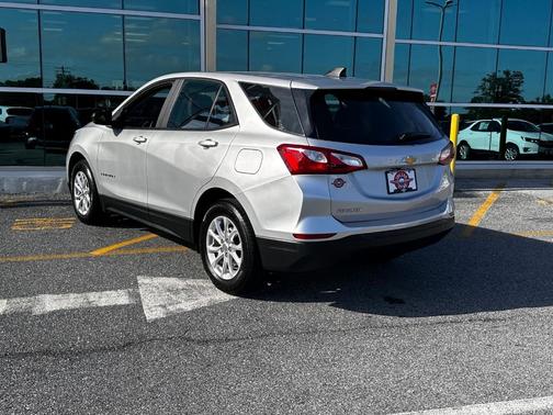 2021 Chevrolet Equinox LS
