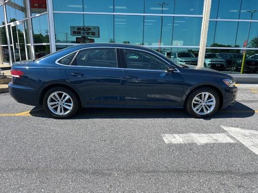 2020 Volkswagen Passat 2.0T SE