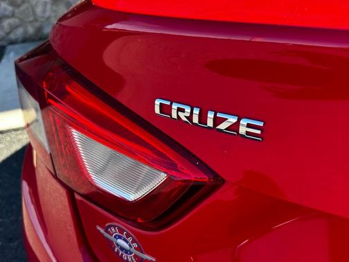 2017 Chevrolet Cruze LT