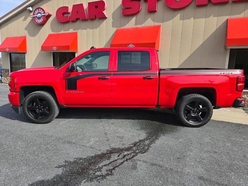 2018 Chevrolet Silverado 1500 Custom