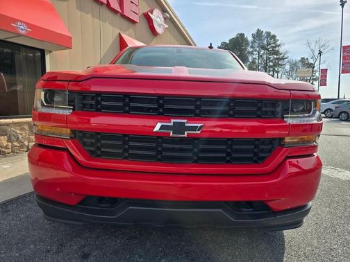2018 Chevrolet Silverado 1500 Custom