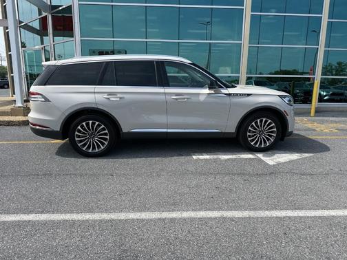 2020 Lincoln Aviator Reserve AWD