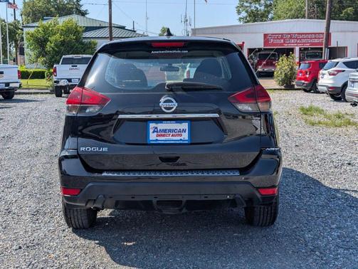 Magnetic Black 2018 Nissan Rogue S