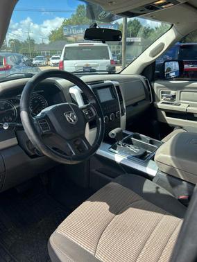 2012 RAM 1500 SLT