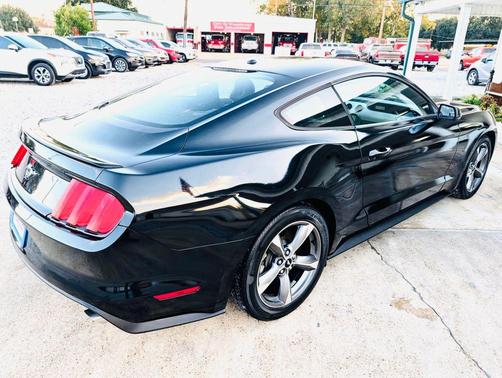 2015 Ford Mustang EcoBoost Premium
