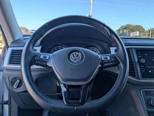2018 Volkswagen Atlas 3.6L SE