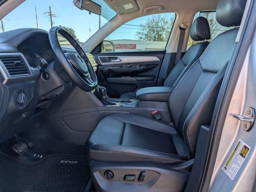 2018 Volkswagen Atlas 3.6L SE