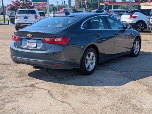 Shadow Gray Metallic 2020 Chevrolet Malibu 1LS