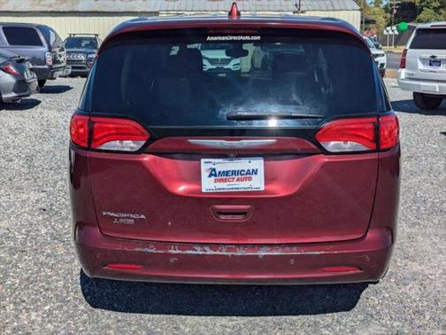 2017 Chrysler Pacifica Touring