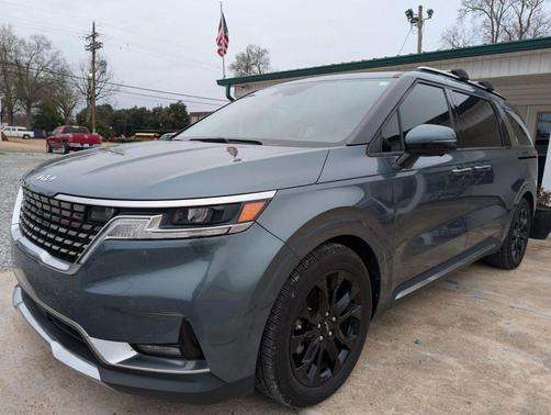 2022 Kia Carnival SX