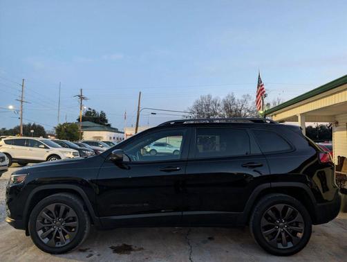 2021 Jeep Cherokee 80th Anniversary FWD