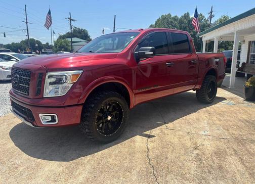 2019 Nissan Titan PRO-4X