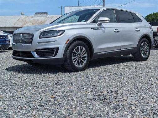 2019 Lincoln Nautilus Select