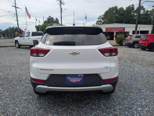 Summit White 2021 Chevrolet Trailblazer LT