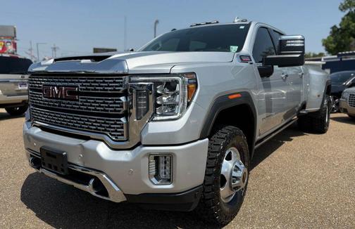 2023 GMC Sierra 3500 Denali