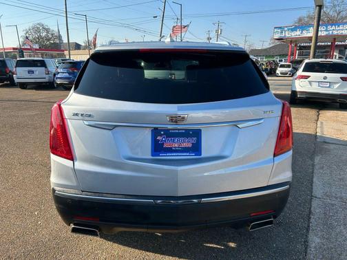 2017 Cadillac XT5 Base