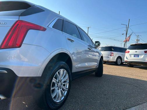 2017 Cadillac XT5 Base