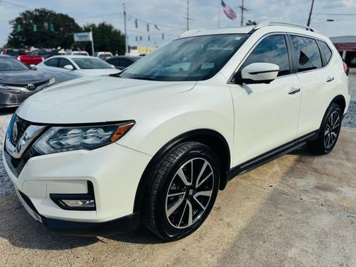 2020 Nissan Rogue SL
