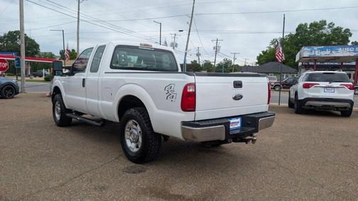 White 2013 Ford F-250 XL