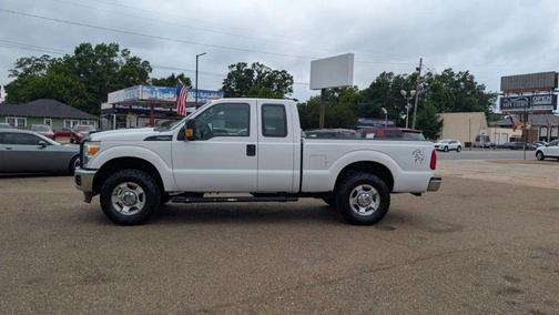 White 2013 Ford F-250 XL