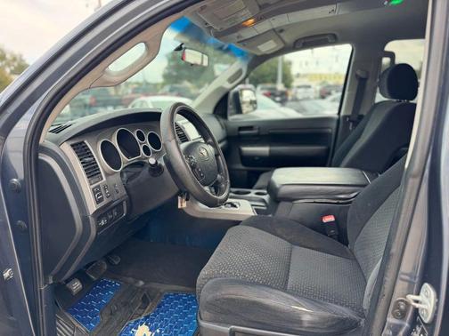2010 Toyota Tundra Grade