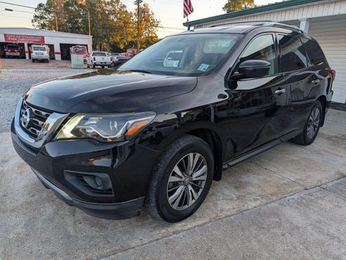 2020 Nissan Pathfinder S 2WD