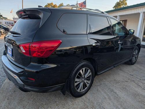 2020 Nissan Pathfinder S 2WD