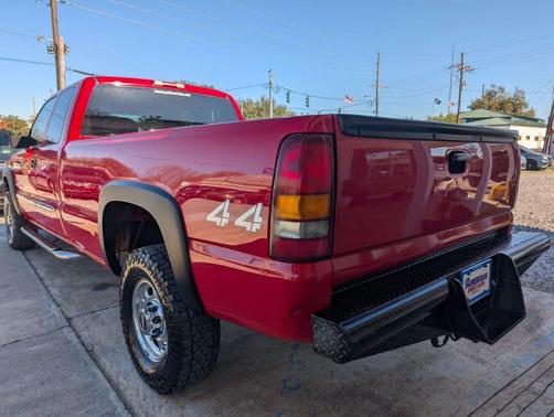 2003 GMC Sierra 2500 SLE H/D Extended Cab