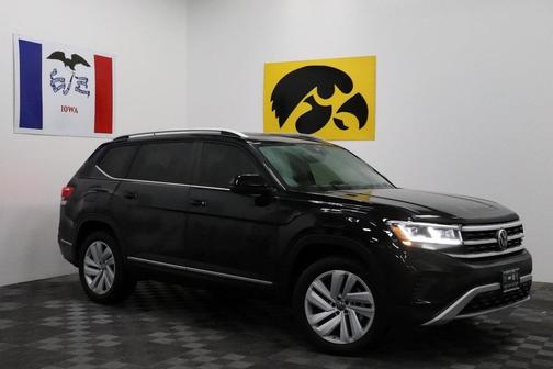Photo 1 of 27 of 2021 Volkswagen Atlas 3.6 V6 SEL