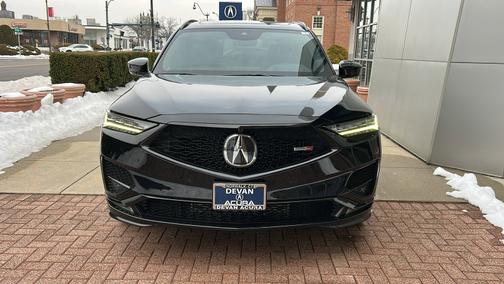 2023 Acura MDX 