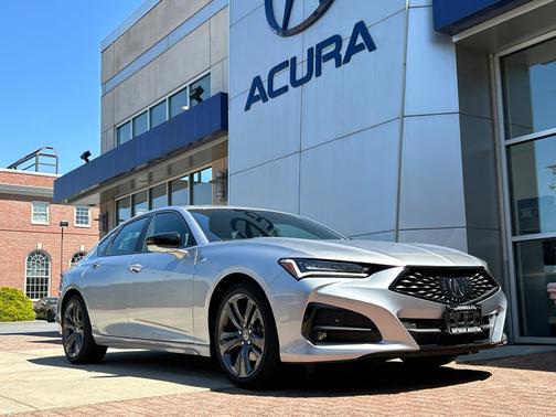 2022 Acura TLX